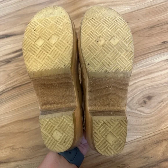 No. 6 Old School Clog on Mid Heel in Bone Size 39 - Picture 5 of 6